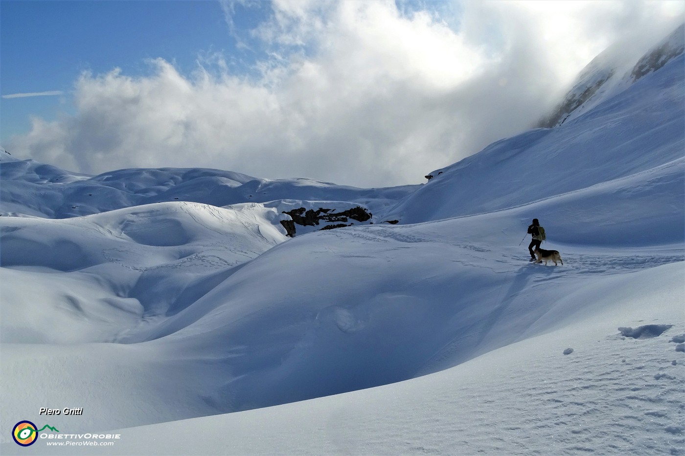 73 Spettacolare il panorama ammantato di neve !.JPG -                                
